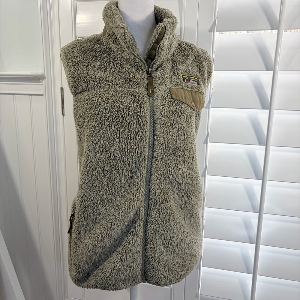 L.L. Bean Unisex Sherpa Vest - Olive
